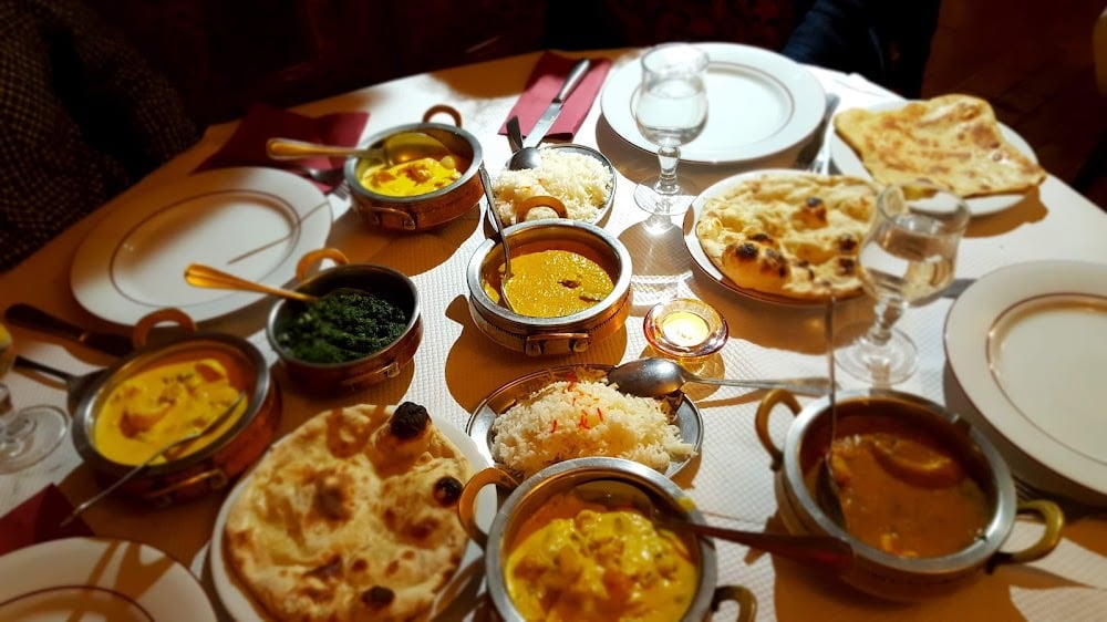 La Rajasthani - Cover