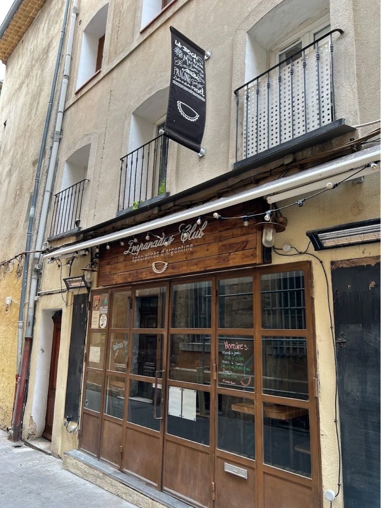 Empanadas Club - Cover