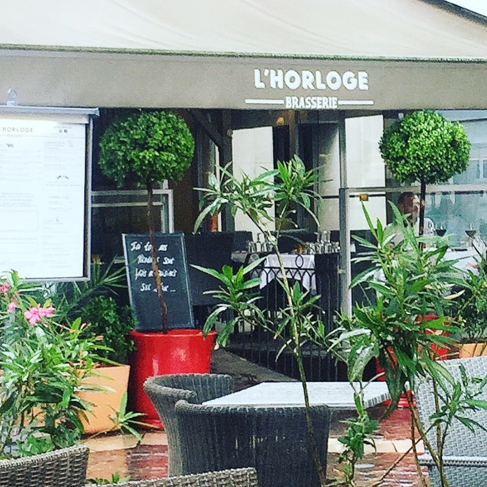 La brasserie de l’horloge - Cover