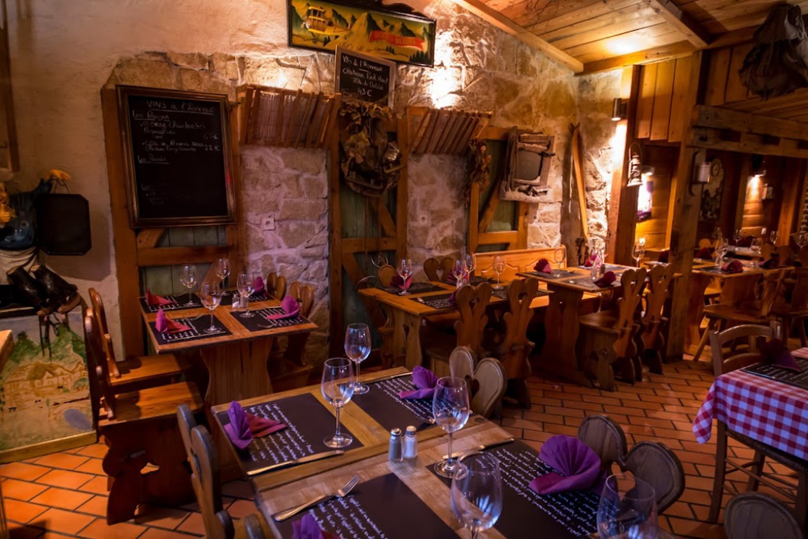 La Petite Auberge - Cover