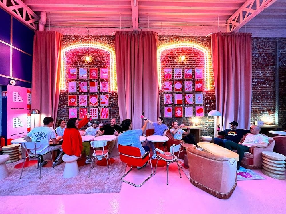 BRIQUE LAND - Brique House - Cover