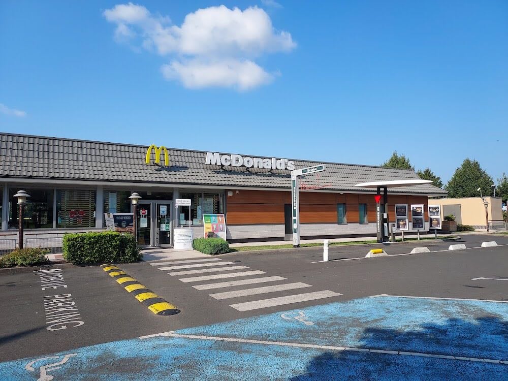 McDonald's de TERRASSON - Cover