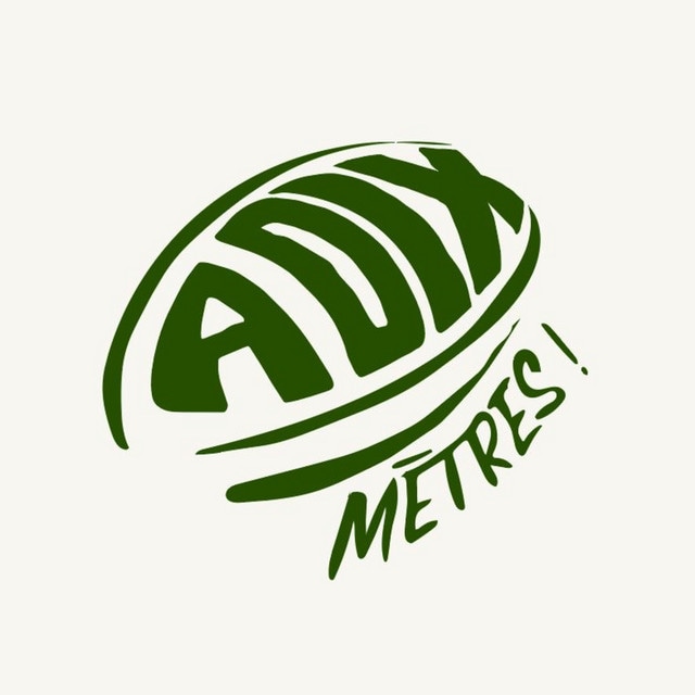 À dix mètres !