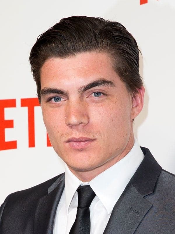 Zane Holtz