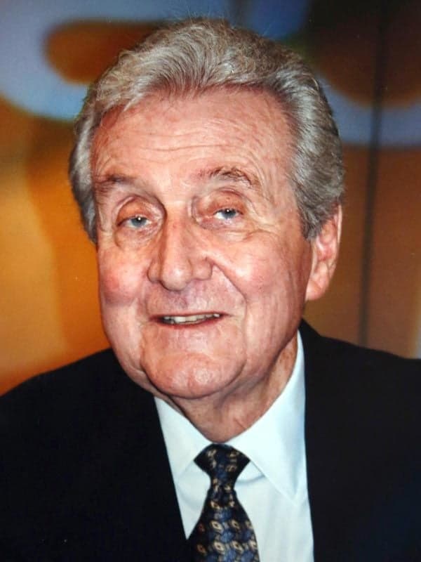 Patrick Macnee