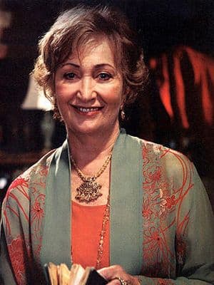 Jennifer Rhodes