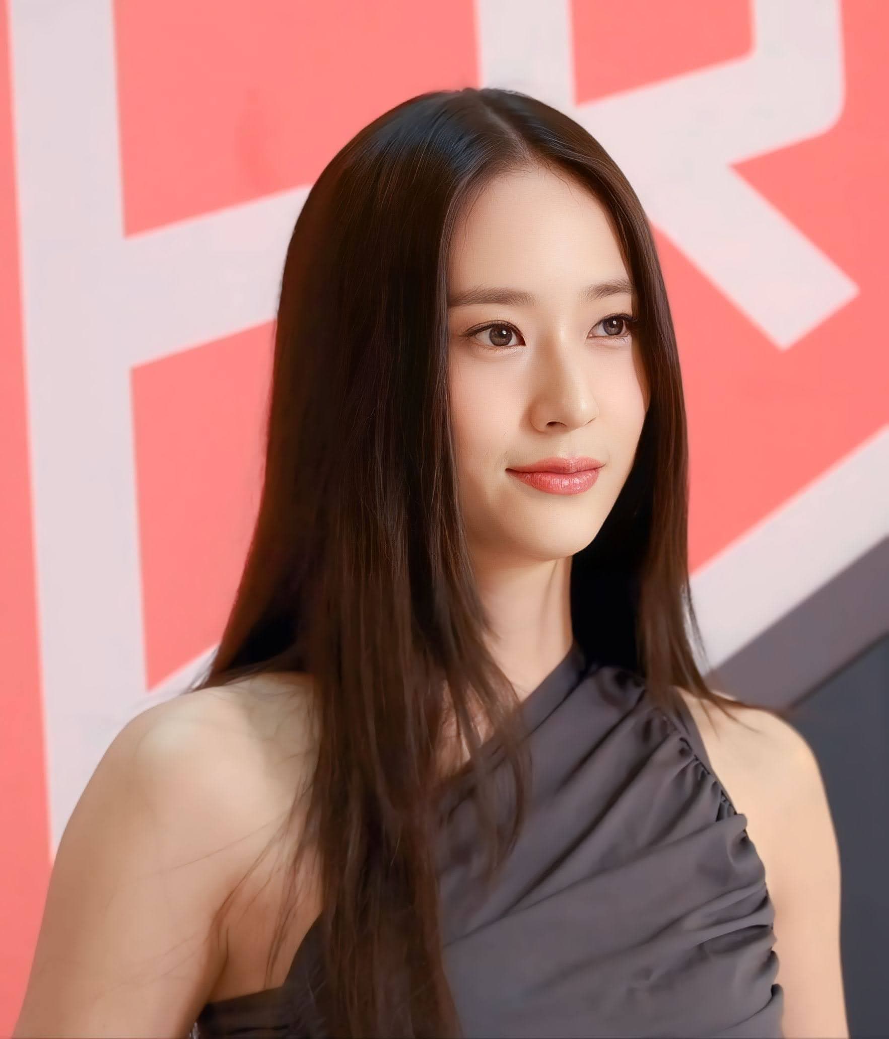 Krystal Jung