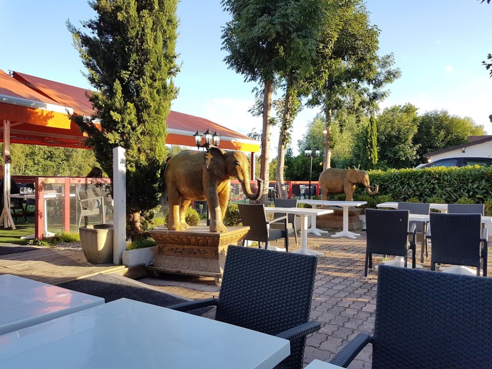 Restaurant La Route Du Kashmir - Cover