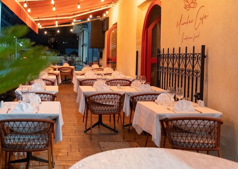 Mumbai Café - Cover