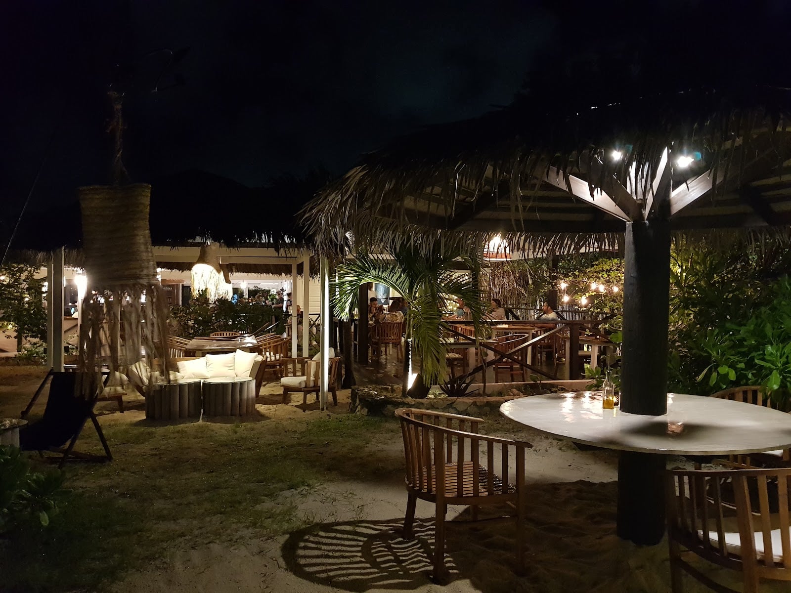 Casa Roots - Beach - Food & Drinks - Cover