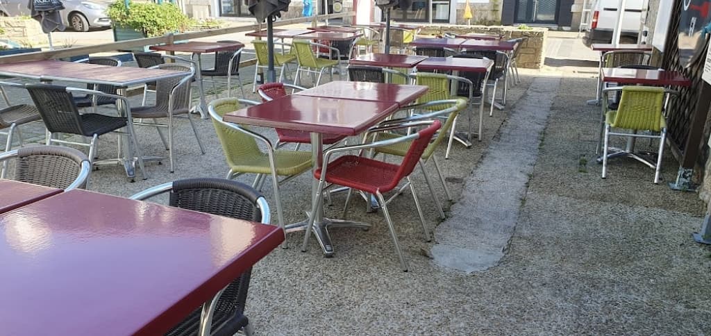 Le Petit Bistrot - Cover