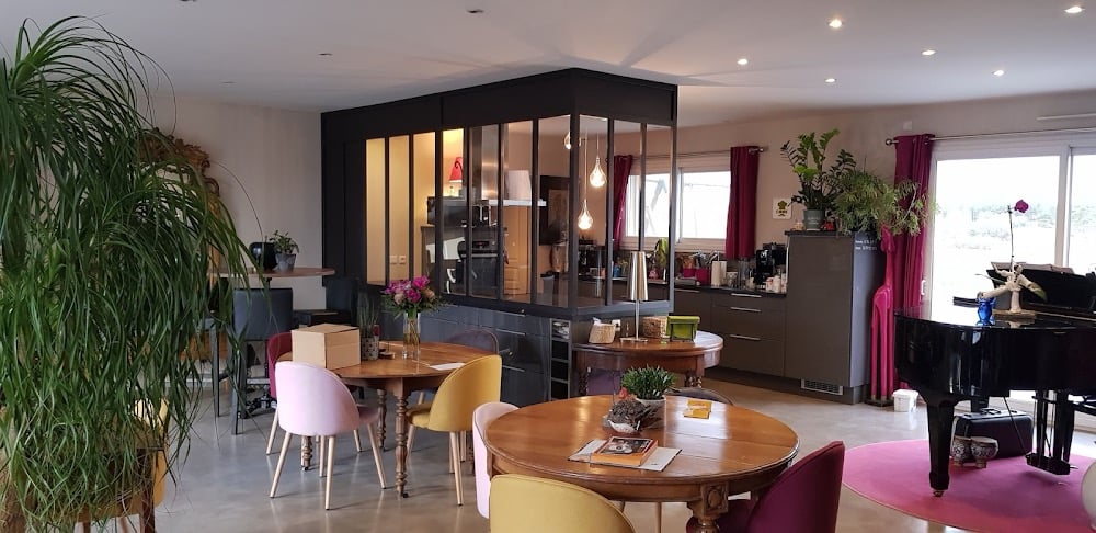 Le chat qui pense - Cover